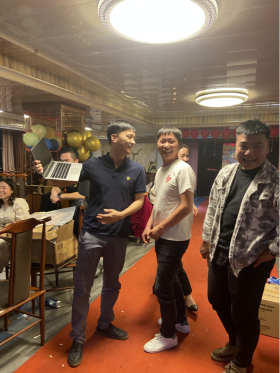公司5周年庆典晚宴简报(图17) 公司5周年庆典晚宴简报(图17)